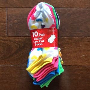 5/$25 Ladies Low Cut Socks 10 Pair Pack Brand NWT Size 9-11 Variety Pack